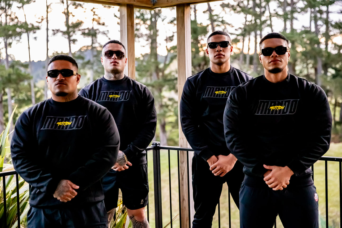 CREW NECK BLACK-YELLOW (EMBROIDERED)